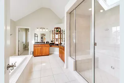 909 S Cambridge Avenue, Elmhurst, IL 60126 - Photo 17
