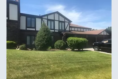 9815 W Creek Road #B1, Palos Park, IL 60464 - Photo 1
