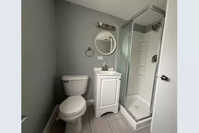 18864 Greenbay Avenue, Lansing, IL 60438 - Photo 9