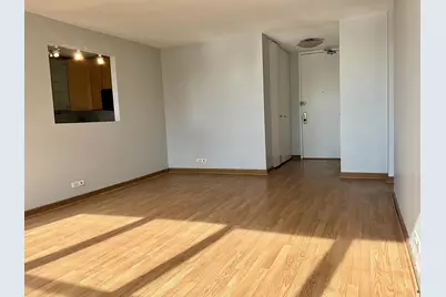655 W Irving Park Road #703, Chicago, IL 60613 - Photo 3
