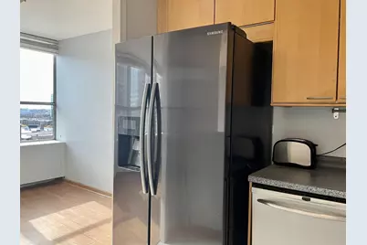 655 W Irving Park Road #703, Chicago, IL 60613 - Photo 11
