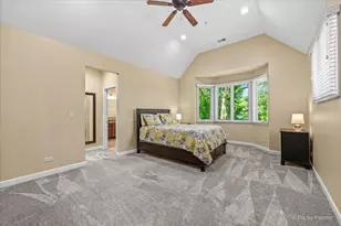 1515 Stonegate Manor, Mount Prospect, IL 60056 - Photo 17