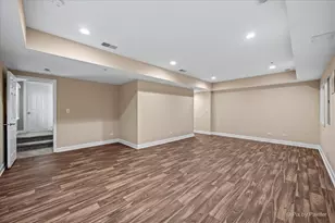 1515 Stonegate Manor, Mount Prospect, IL 60056 - Photo 25