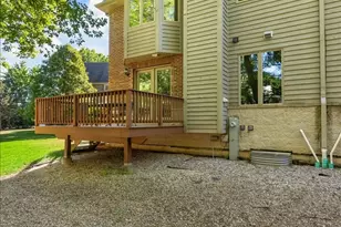 1515 Stonegate Manor, Mount Prospect, IL 60056 - Photo 7
