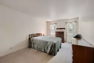 159 Bright Ridge Dr, Schaumburg, IL 60194 - Photo 13