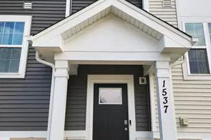 1537 Yosemite Wy, Pingree Grove, IL 60140 - Photo 1