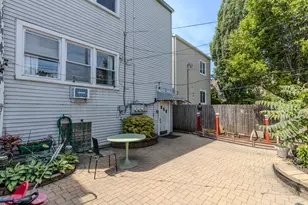 3130 W Wilson Ave, Chicago, IL 60625 - Photo 25