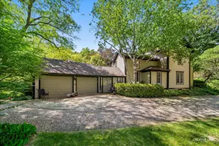 1301 S Batavia Ave, Geneva, IL 60134 - Photo 3
