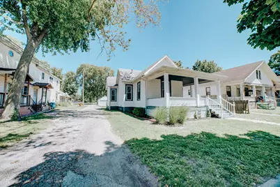 424 N 2nd Street, Watseka, IL 60970 - Photo 3