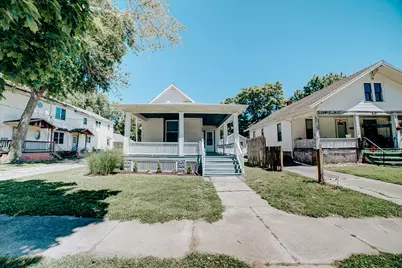 424 N 2nd Street, Watseka, IL 60970 - Photo 1