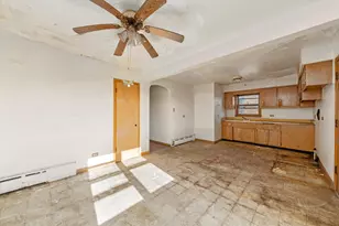 4405 W Marquette Rd, Chicago, IL 60629 - Photo 11