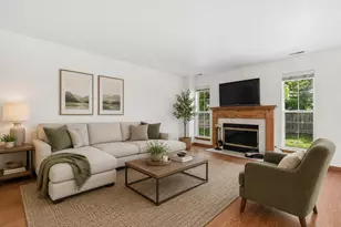2772 Whitlock Dr, Darien, IL 60561 - Photo 5
