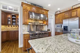 21250 S Redwood Ln, Shorewood, IL 60404 - Photo 15
