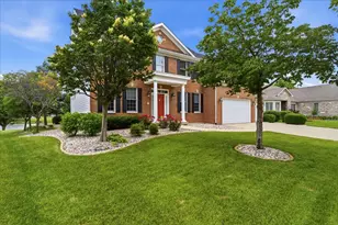 21250 S Redwood Ln, Shorewood, IL 60404 - Photo 3