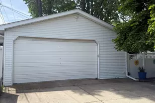 2701 Harrison Pl, Waukegan, IL 60085 - Photo 7