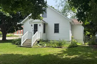 2701 Harrison Pl, Waukegan, IL 60085 - Photo 9