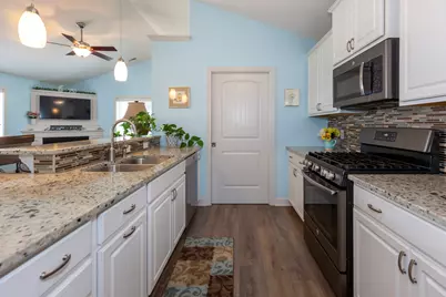 2035 Somerset Lane #2035, Sycamore, IL 60178 - Photo 13