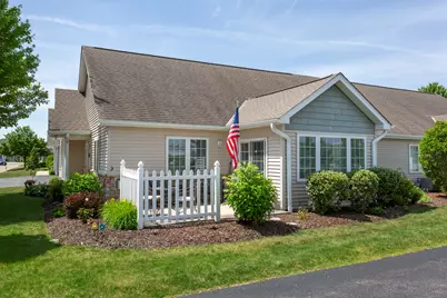 2035 Somerset Lane #2035, Sycamore, IL 60178 - Photo 3