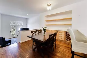 1225 W Lexington St, Chicago, IL 60607 - Photo 9