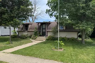311 S Walnut St, Wyanet, IL 61379 - Photo 1