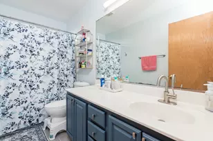 39689 Lynsee Ct, Beach Park, IL 60083 - Photo 21