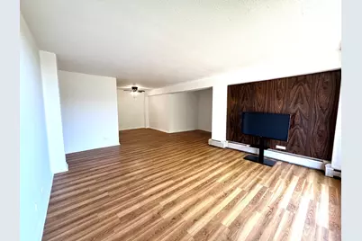 2211 S Stewart Avenue #4D, Lombard, IL 60148 - Photo 3