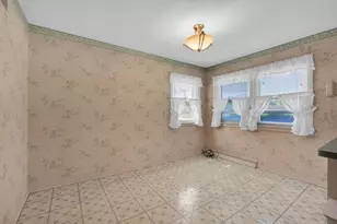 718 N Russel, Mount Prospect, IL 60056 - Photo 9