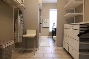 3651 S Giles Ave, Chicago, IL 60653 - Photo 7