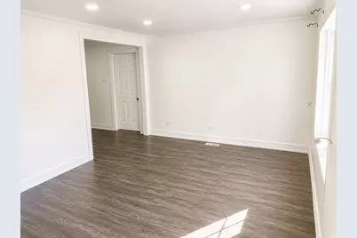 22704 Theodore Avenue, Sauk Village, IL 60411 - Photo 5