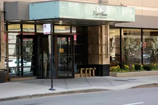 30 E Huron St, Chicago, IL 60611 - Photo 1
