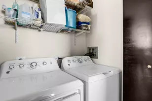 33 W Ontario St, Chicago, IL 60654 - Photo 19