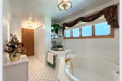 34841 N Leonard Avenue, Ingleside, IL 60041 - Photo 21