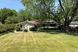 34841 N Leonard Ave, Ingleside, IL 60041 - Photo 35