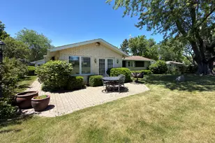 34841 N Leonard Ave, Ingleside, IL 60041 - Photo 41