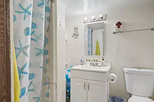 4450 N Mango Ave, Chicago, IL 60630 - Photo 35