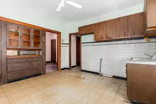 4826 S Kolin Ave, Chicago, IL 60632 - Photo 7