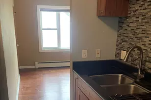 632 N Center St, Naperville, IL 60563 - Photo 3