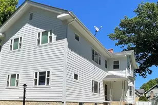632 N Center St, Naperville, IL 60563 - Photo 1