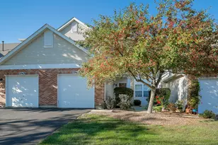 2943 Kentshire Cir, Naperville, IL 60564 - Photo 1