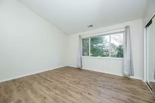 2943 Kentshire Cir, Naperville, IL 60564 - Photo 11