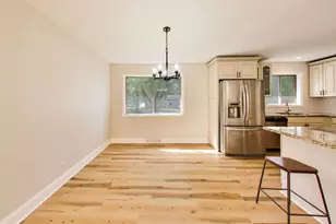 123 Boulder Hill Pass, Montgomery, IL 60538 - Photo 7