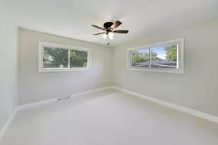 123 Boulder Hill Pass, Montgomery, IL 60538 - Photo 13