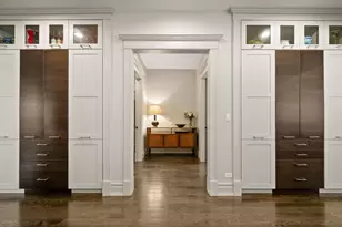 652 W Sheridan Rd, Chicago, IL 60613 - Photo 17