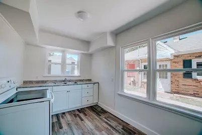 443 S 6th Street, Watseka, IL 60970 - Photo 11
