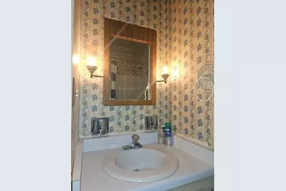 4904 W Oakwood Drive #A, McHenry, IL 60050 - Photo 9