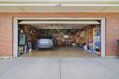 8135 Keating Avenue, Skokie, IL 60076 - Photo 29