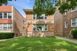 8135 Keating Ave, Skokie, IL 60076 - Photo 1