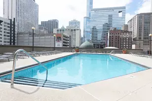 10 E Ontario St, Chicago, IL 60611 - Photo 39