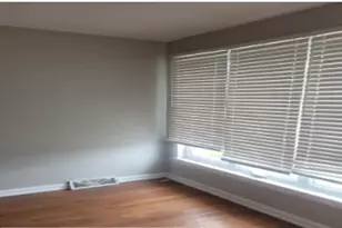 6019 W 59th St, Chicago, IL 60638 - Photo 3