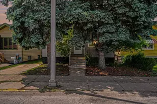 988 Wentworth Ave, Calumet City, IL 60409 - Photo 17
